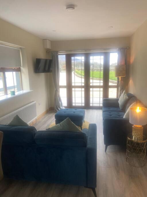 Modern Apartment At Croagh Patrick Westport Exterior foto